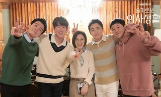 “Hospital Playlist” cập nhật lịch phát sóng mùa 2, đạo diễn hé lộ chi tiết quan trọng