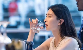 ''30 Chưa Phải Là Hết'': Đối với Vương Mạn Ni, mọi thứ đều không thể từ bỏ, trừ tình yêu