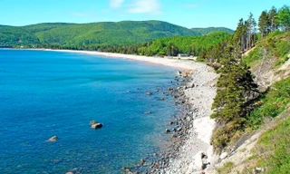 Quốc gia nào có đường bờ biển dài nhất thế giới?