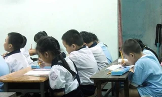 Lịch học kín mít của học sinh lớp 1 gây ‘choáng'