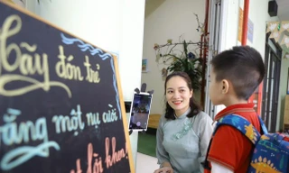 Dự thảo luật Nhà giáo vừa được Bộ GD&ĐT công bố lấy ý kiến về nhiều nội dung, trong đó có việc cấp chứng chỉ hành nghề cho nhà giáo.