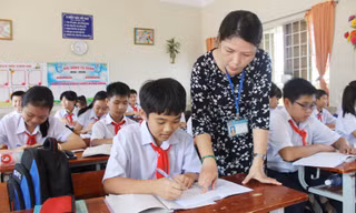 Mức lương giáo viên từ 1/7: Mỗi người tăng được bao nhiêu?