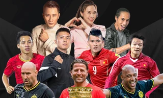 Hùng Dũng, Công Vinh, Văn Quyến so giầy với cựu sao Dortmund