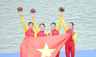 Rowing giành 'cú đúp' HCĐ tại Asiad 19 trong sáng 25/9