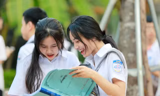 Hé lộ điểm chuẩn vào lớp 10 Chuyên Khoa học xã hội & Nhân văn
