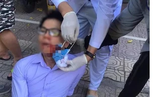 Anh Vũ Văn P., cán bộ tư pháp phường Lê Hồng Phong, sau khi bị đánh