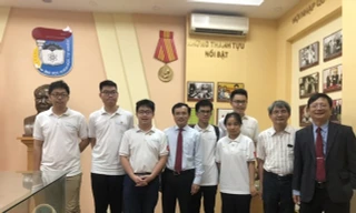 Việt Nam giành 2 Huy chương Vàng tại Olympic Toán học quốc tế năm 2020