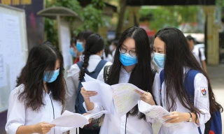 Điểm chuẩn ĐH Ngoại ngữ- ĐH Quốc gia HN cao nhất ngành nào, điểm chuẩn năm nay ra sao?