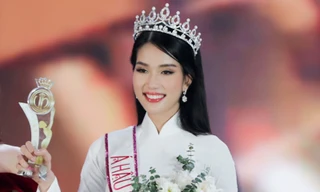Phạm Ngọc Phương Anh: Cô nàng “con nhà người ta” giành Á hậu 1 nhờ câu trả lời trí tuệ