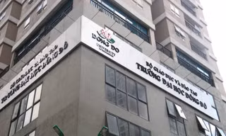  Trường Đại học Đông Đô 