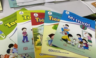 SGK mới năm học 2021-2022 chỉ còn 3 bộ thay vì 5 bộ như năm ngoái 