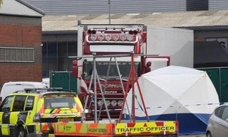 Mở rộng điều tra đường dây đưa người sang Anh bất hợp pháp