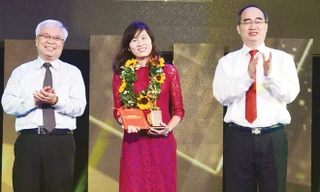 Trịnh Kiều Thế Loan nhận giải thưởng Quả Cầu Vàng năm 2018