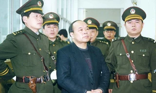 Phó tỉnh trưởng Giang Tây Hồ Trường Thanh nhận án tử hình năm 2000