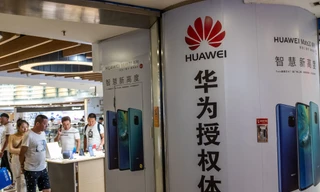 Google đã bắt đầu hạn chế cung cấp dịch vụ phần mềm cho Huawei sau lệnh cấm của chính phủ Mỹ. ảnh: New York Times 