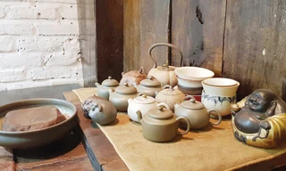 Những sản phẩm ấm đất của Trần Tú Quỳnh Ảnh: KIẾN NGHĨA