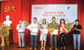 Nhiều cộng tác viên có phóng sự đoạt giải trong cuộc thi phóng sự của báo Tiền Phong năm 2008 