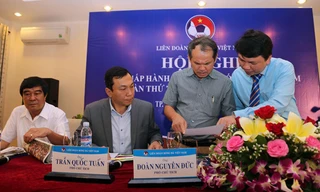 Đại hội hay… 'hội đại'?