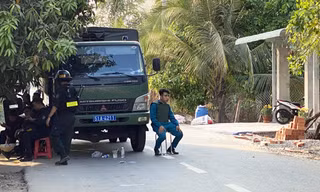 Công an vây bắt Lê Quốc Tuấn ở Củ Chi 