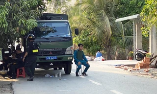 Công an vây bắt Lê Quốc Tuấn ở Củ Chi 