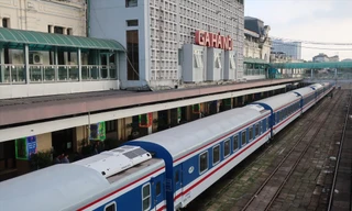 Các doanh nghiệp đường sắt phải vay mượn để cho lao động ứng lương, nếu kéo dài có thể phải dừng chạy tàuẢnh: Ga Hà Nội: Phạm Thanh