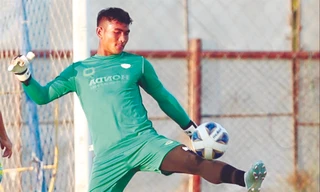 Thủ môn Y Êli Niê ảnh: HỮU PHẠM 