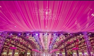 Đi dự cưới được tặng tiền