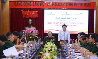 Cuộc thi do Hội Nhà báo Việt Nam, Báo Quân đội nhân, Ngân hàng CPTM quân đội phối hợp tổ chức.