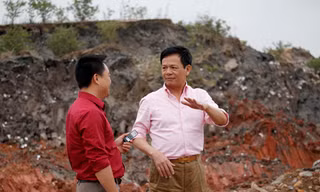 Xuống đáy Hạ Long cùng 'chúa đảo' Đào Hồng Tuyển