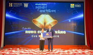 Nữ sinh trường ĐH Kinh tế - Tài chính TP. HCM tỏa sáng tại sân chơi học thuật tiếng Hàn