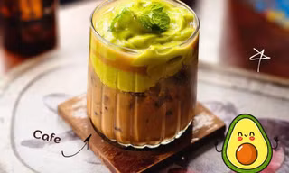 Cà phê bơ: Xu hướng đồ uống 'hot trend' được nhiều bạn trẻ Sài Gòn đón nhận