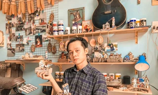 “Hô biến” gỗ vụn thành sản phẩm thủ công độc đáo