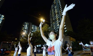 Nghệ sĩ trẻ TP. HCM hát cổ vũ cho hàng ngàn bệnh nhân F0 