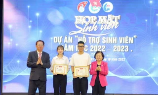 Dự án ‘Hỗ trợ sinh viên’ trao 167 suất học bổng cho sinh viên