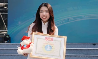 Nữ sinh ĐH Kinh tế Quốc dân và 'bí quyết' cân bằng mọi thứ