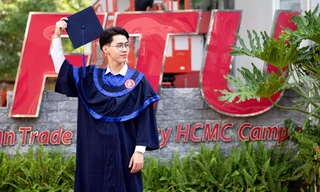 Chàng sứ giả điển trai, tài năng 