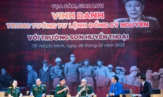 Vinh danh cố Trung tướng Tư lệnh Đồng Sỹ Nguyên với Trường Sơn huyền thoại