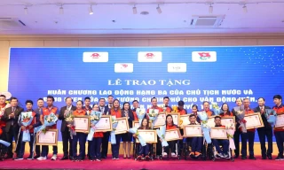 Diễn đàn lắng nghe tiếng nói của người khuyết tật trẻ