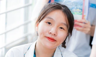 Thủ khoa ngành Quản trị Kinh doanh cùng niềm đam mê trở thành nhà động vật học