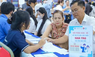 Nhộn nhịp đón tân sinh viên nhập học