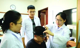 ĐHQG TP. HCM chính thức tuyển Chương trình ‘Giáo sư thỉnh giảng’