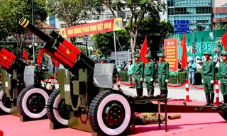 Tận mắt ngắm 15 khẩu pháo tại Công viên Bến Bạch Đằng, nhiều bạn trẻ khen ‘đẹp mê mẩn’