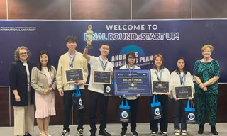 Dự án xuất khẩu ‘thang dắt xe thông minh’ ra thị trường quốc tế