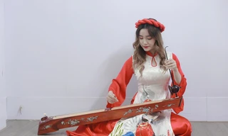 Nữ sinh bắt trend bạn trẻ bằng những clip đánh đàn bầu, đàn T’rưng