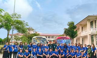 Mang niềm vui đến học sinh khó khăn vùng cao