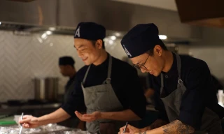 Chàng trai đam mê với nghề Bếp 