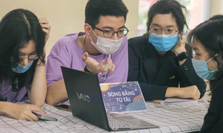 “Người bạn” đồng hành đặc biệt của các sĩ tử