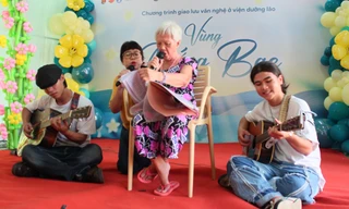 Khi người trẻ ‘gom nắng’ về nhà dưỡng lão