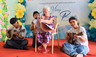 Khi người trẻ ‘gom nắng’ về nhà dưỡng lão