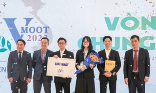 Đội tuyển trường ĐH Luật Hà Nội giành giải Nhất cuộc thi ‘Phiên tòa giả định - Vmoot 2023’